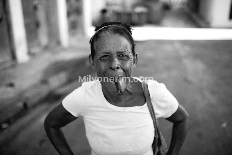 YAŞ SIKINTISI OLMAYAN İŞ İLANLARI